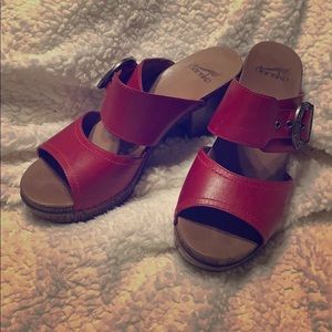 Cute little shoes 👠 perfect for dress up